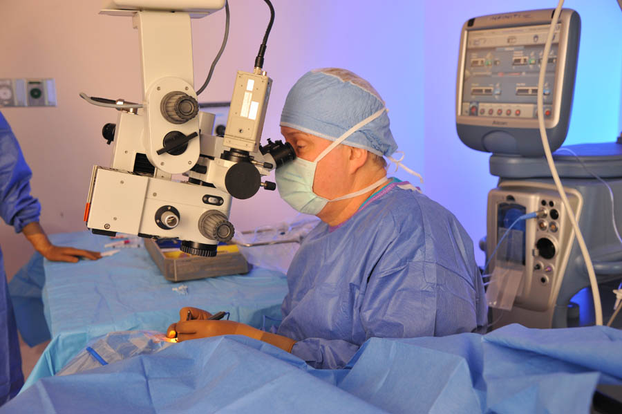 Eye Bag Removal Surgery | Eye Lifts | Eyelid Surgery | Magruder Eye